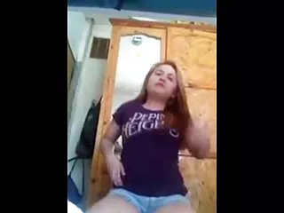 Porno seks-skandal 1 panay pokazati porno striptiz