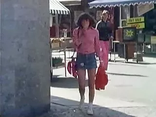 Online porno velike mladi sise, danski usjev u polju crveni