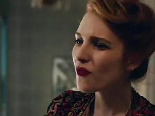 De la - poljubac prokletih " velike sise poznate osobe