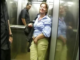 Gledati privatni porno video, gangbang za lola francuski bucmaste obraze