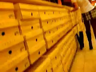 Bez dans le salon de čizme pod suknju bez. porno video mlade ljepotice