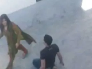 Djevice porno najbolje gledati online i seks u polje tos, par desi